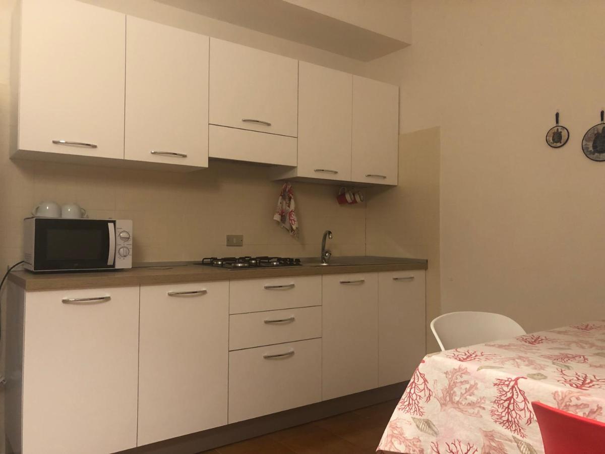 Beach Apartments Patrizia タオルミーナ エクステリア 写真