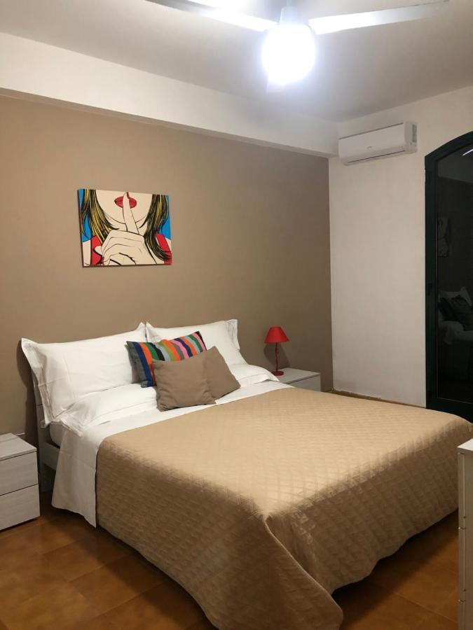 Beach Apartments Patrizia タオルミーナ エクステリア 写真