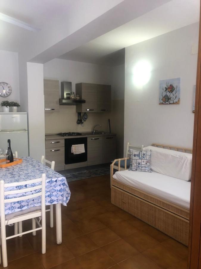 Beach Apartments Patrizia タオルミーナ エクステリア 写真