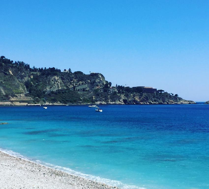 Beach Apartments Patrizia タオルミーナ エクステリア 写真