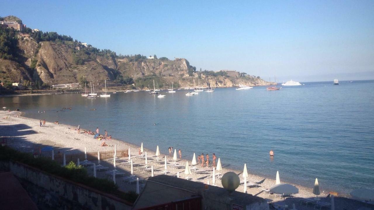 Beach Apartments Patrizia タオルミーナ エクステリア 写真